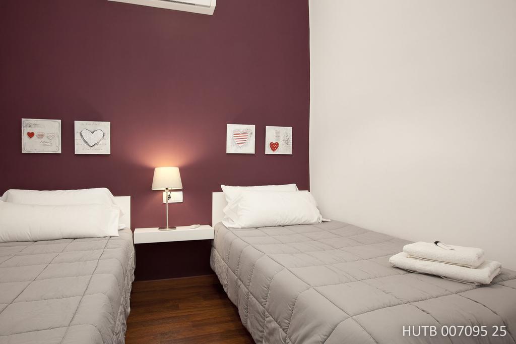 Alcam Enamorats Apartment Barcelona Ngoại thất bức ảnh