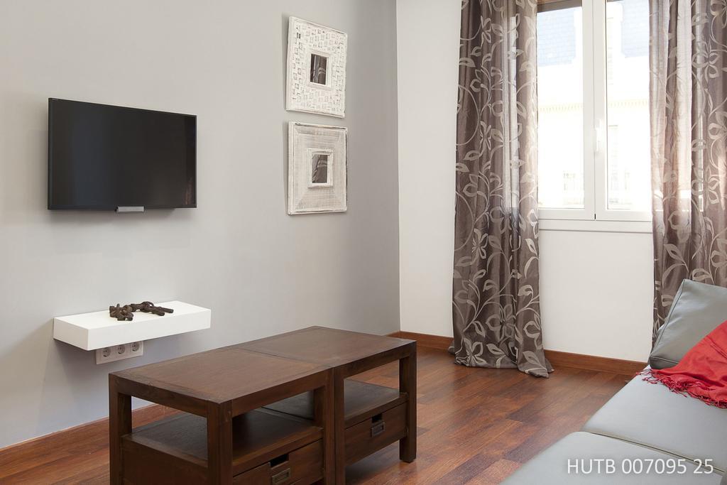 Alcam Enamorats Apartment Barcelona Ngoại thất bức ảnh